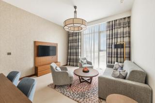 Staybridge Suites Dubai Al-Maktoum Airport by IHG - Dubai - 0