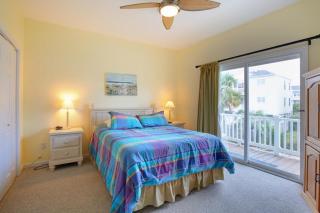 Casa De La Playa Home Home - Holden Beach - 2