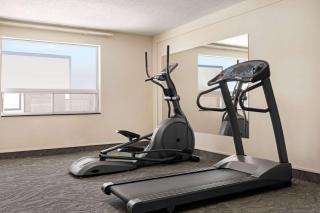 Travelodge by Wyndham Timmins - 1