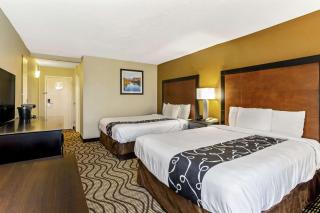 Garner Hotel Wytheville East by IHG - Wytheville - 9