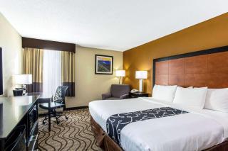 Garner Hotel Wytheville East by IHG - Wytheville - 8