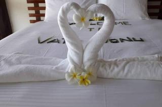 Private Oceanfront Fijian Villa Sleeps 8 - 4