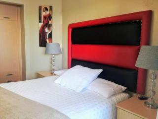 Max B&B - East London - 2