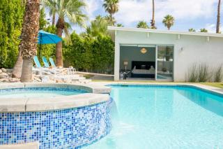 Villa Twenty Three Palms! - Palm Springs - 9