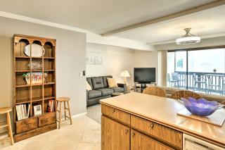 The Shores Condo with Beach Access Less Than 2 Mi to Dtwn! - Port Clinton - 2