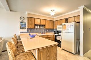 The Shores Condo with Beach Access Less Than 2 Mi to Dtwn! - 4