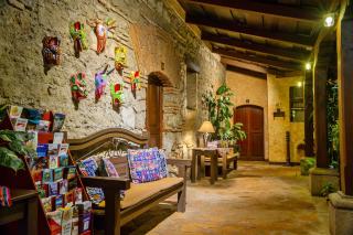 Hotel Casa del Parque by AHS - Antigua Guatemala - 7