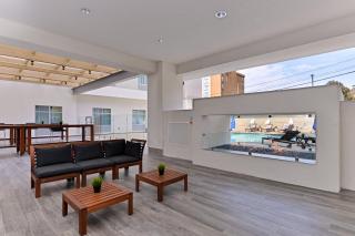 Holiday Inn Express & Suites San Diego - Mission Valley by IHG - San Diego - 1