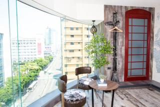 K Hotel - Yizhong - 1