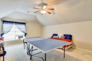 PRIVATE POOL w/Full Amenities by BLD & Joe Pool LK - Mansfield - 2