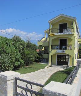Apartments TM - Bijela - 3