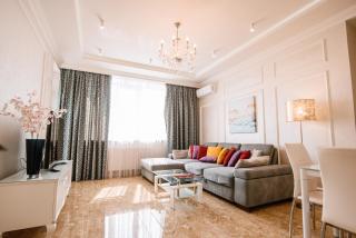 Luxury for business & pleasure Royal 1 - Kiev - 0