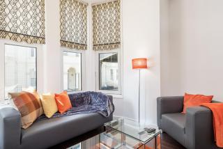 Strathmore House Apartments - 7