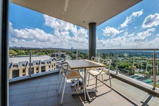 The Apex Rosebank - Building with generator - Joanesburgo - 7
