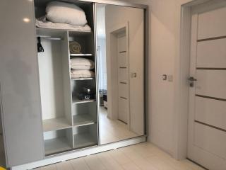 Luxury Westpark 2-Room Apartment Lakeview W5 - Bucharest - 5
