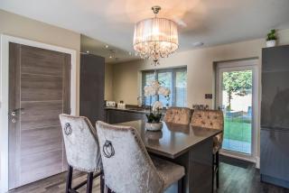 Courtyard Holiday Homes - Southport - 6