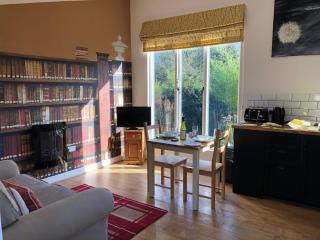 The Steppes Holiday Cottages - Hereford - 4