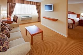 Rockville Centre Hotel - JFK Airport - 3