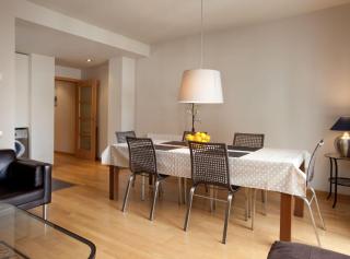 Mar Bella Beach Apartments - 9