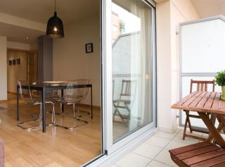 Mar Bella Beach Apartments - 8