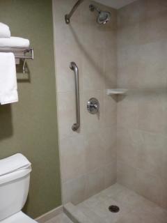 Holiday Inn Express & Suites Monterrey Aeropuerto by IHG - Monterrey - 1