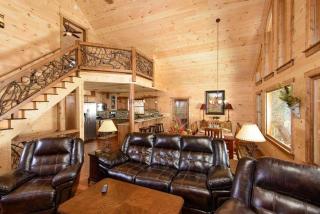 Mountainside Retreat - Blue Ridge - 4