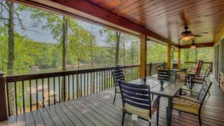 Pure Pleasure on the Lake - Blairsville - 2