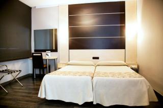 Hotel Universal by Maxi Hoteles - 4