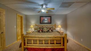 Suite Dreams - Morganton - 7