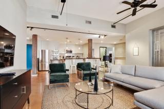 LiivUP Warehouse Apartments - 3