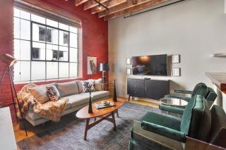 LiivUP Warehouse Apartments - 6