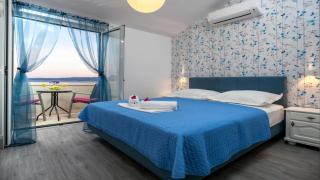 Apartments Angela - Baška Voda - 0