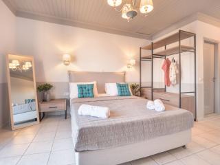 Katrina's apartments - 6