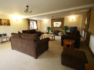 Tithe Barn, Lyneham - Bruern - 2