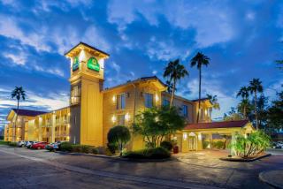 La Quinta Inn by Wyndham Phoenix Sky Harbor Airport - Tempe - 9