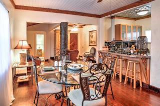 Walk to Attractions Tropical Lake Worth Hideaway! - 7