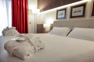 Best Western Plus Hotel Modena Resort - 8