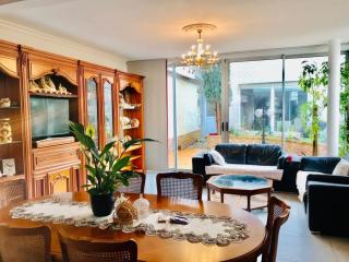 Reims Sherpa Guest House - Reims - 9