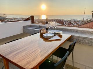 Sea Breeze II - Private Sea View Terrace and OFFICE - Nazaré - 0