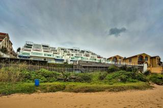 15 Skiathos-Spacious Family Beachfront apartment - 3