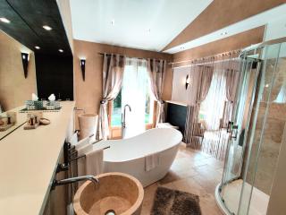 Maison Prestige Saint Tropez by Roberto Geissini - Grimaud - 5