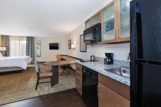 Candlewood Suites Louisville - NE Downtown Area by IHG - Louisville - 2