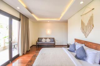 Amalia Swan Haven Villa Seminyak - Seminyak - 4
