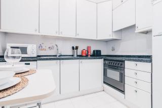 Apple by People Rentals - 5