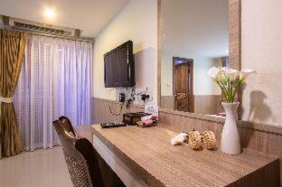 Gusto Pratunam Hotel - 1