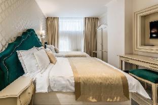 Old Town Boutique Hotel - 8