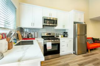 @ Marbella Lane 6BR Duplex in Downtown San Jose - San Jose - 2