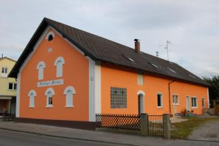 "Nesthocker" Café-Snackbar-Pension-Bauwagencamp - Offingen - 5