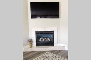 Paradise Canyon Golf Resort - Signature Walkout Condo 380 - 2