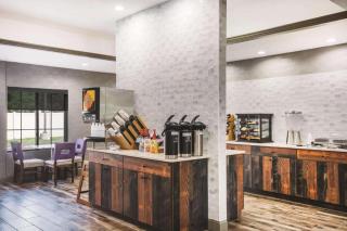 La Quinta by Wyndham Chambersburg - Chambersburg - 9